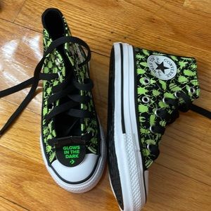 Converse kids glow in the dark